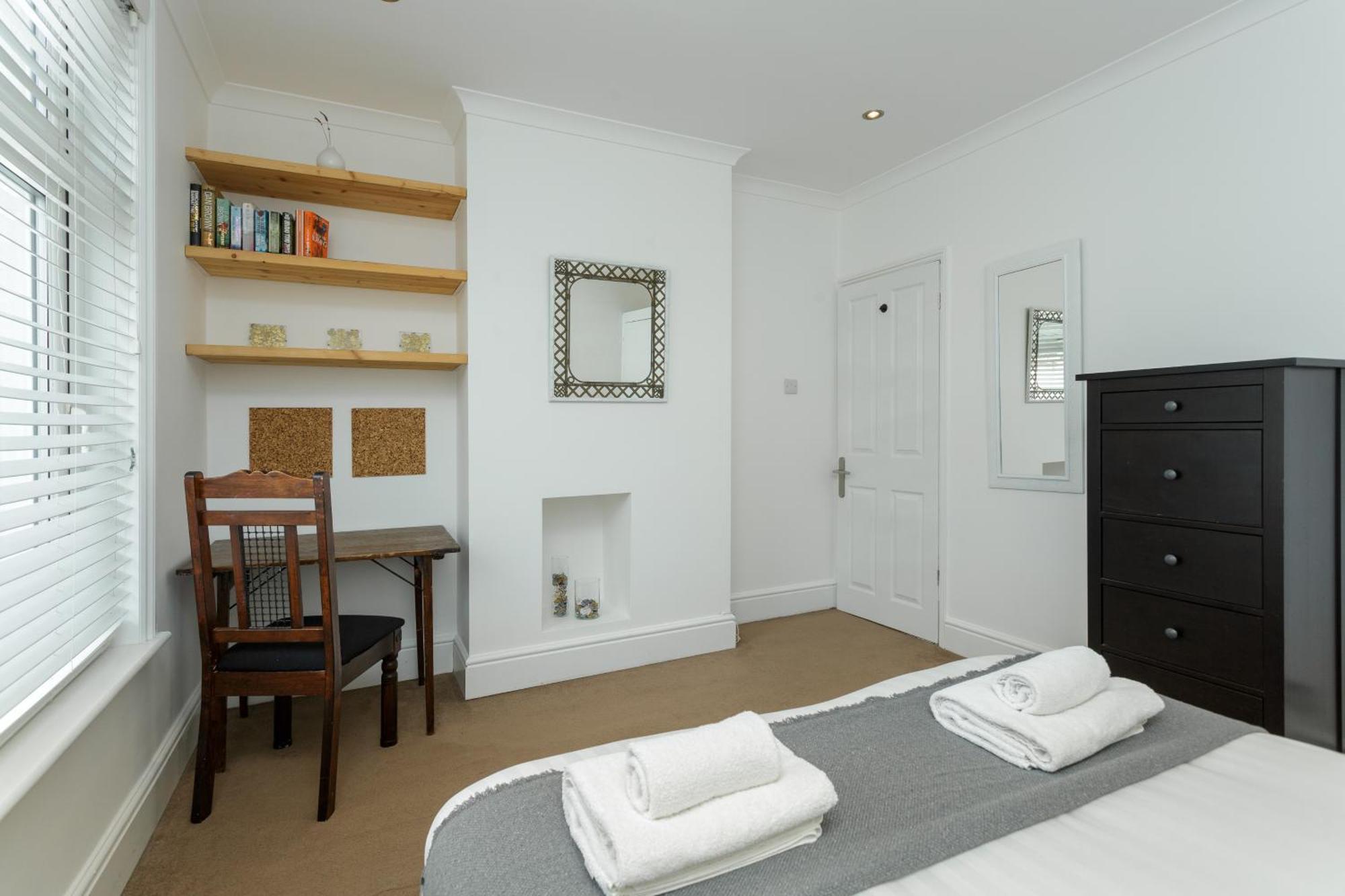 Percy Terrace - Charming 2 Bedroom Town House Portsmouth Exterior photo